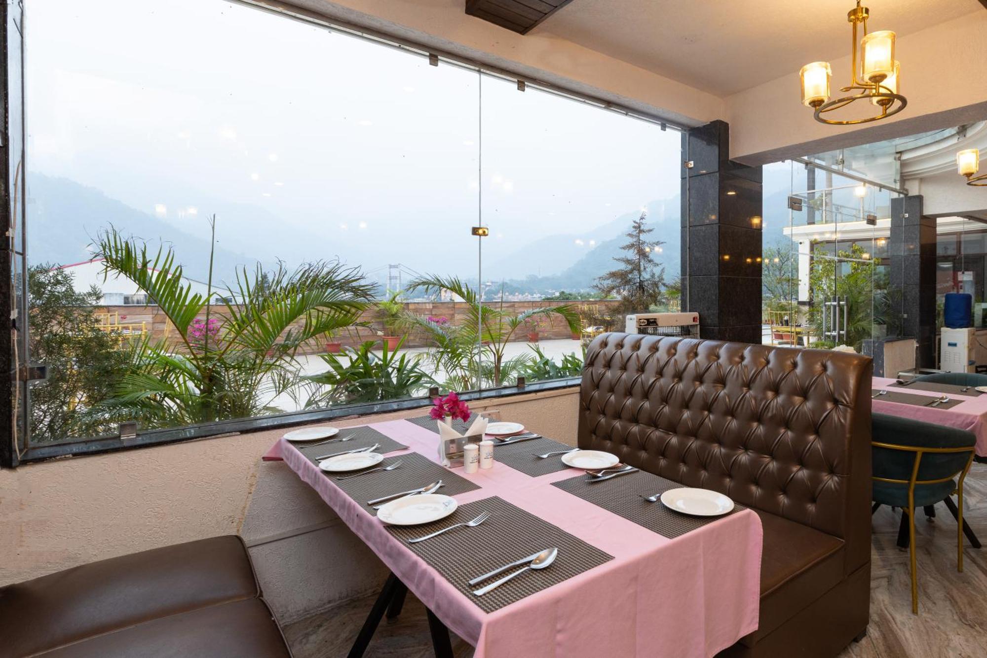 Hotel Indira Nikunj Rubystone Exotic à Rishīkesh Extérieur photo