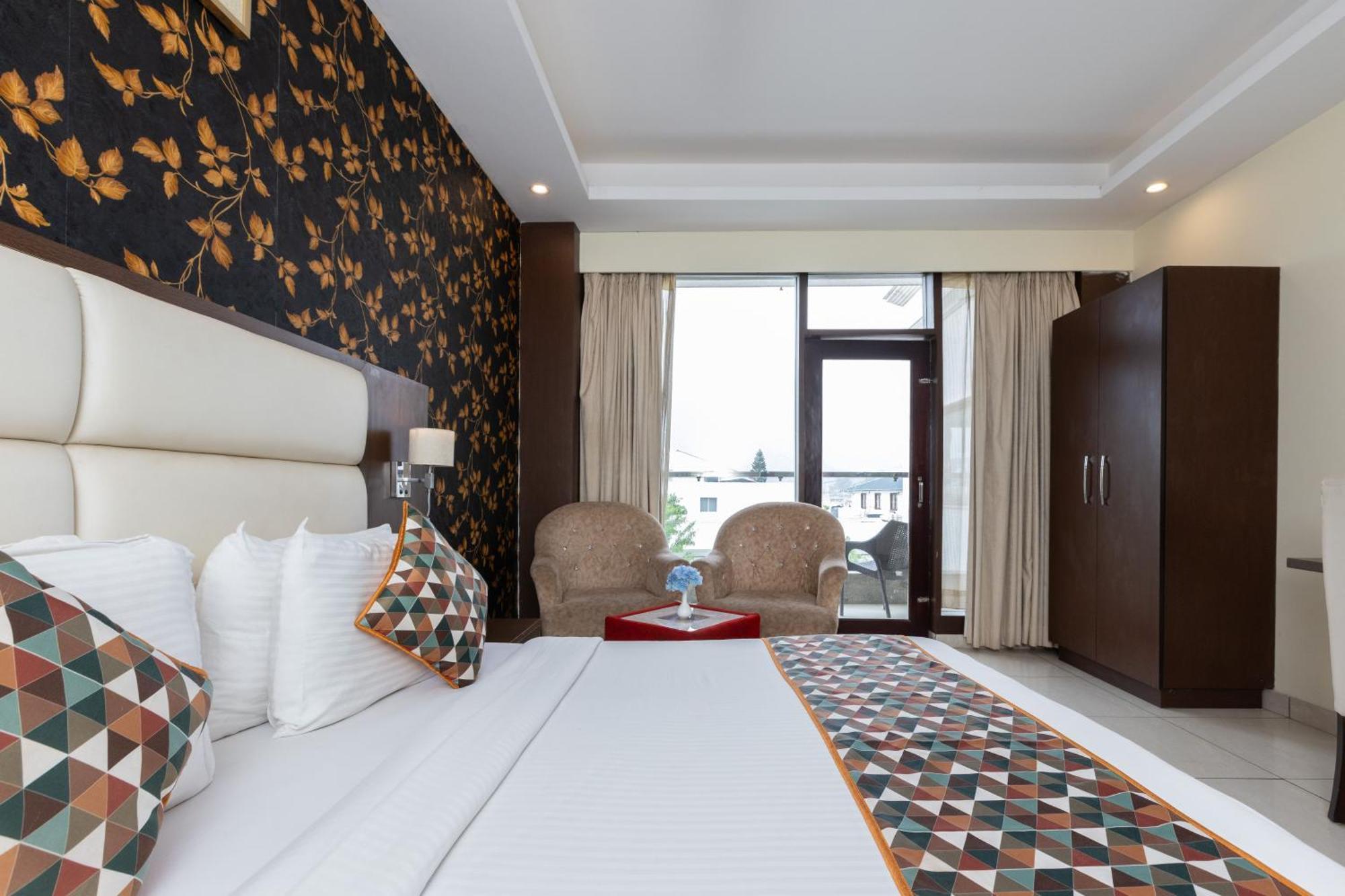 Hotel Indira Nikunj Rubystone Exotic à Rishīkesh Extérieur photo