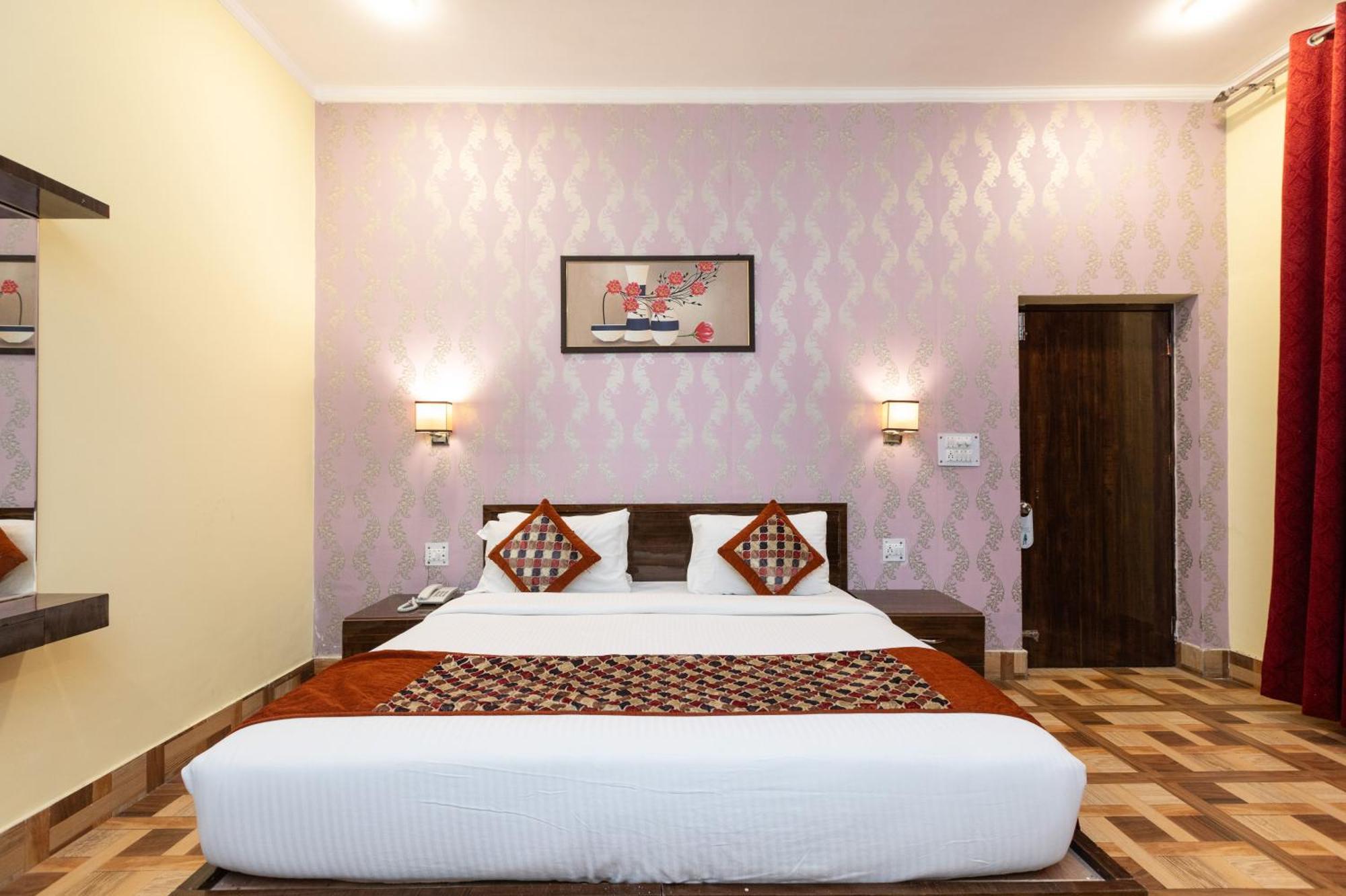Hotel Indira Nikunj Rubystone Exotic à Rishīkesh Extérieur photo